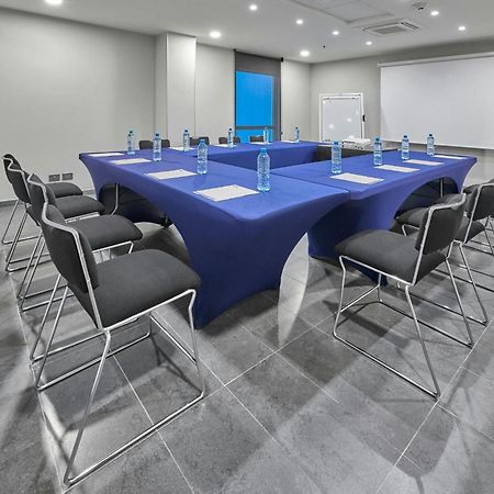 City Express By Marriott Queretaro Jurica Exterior photo
