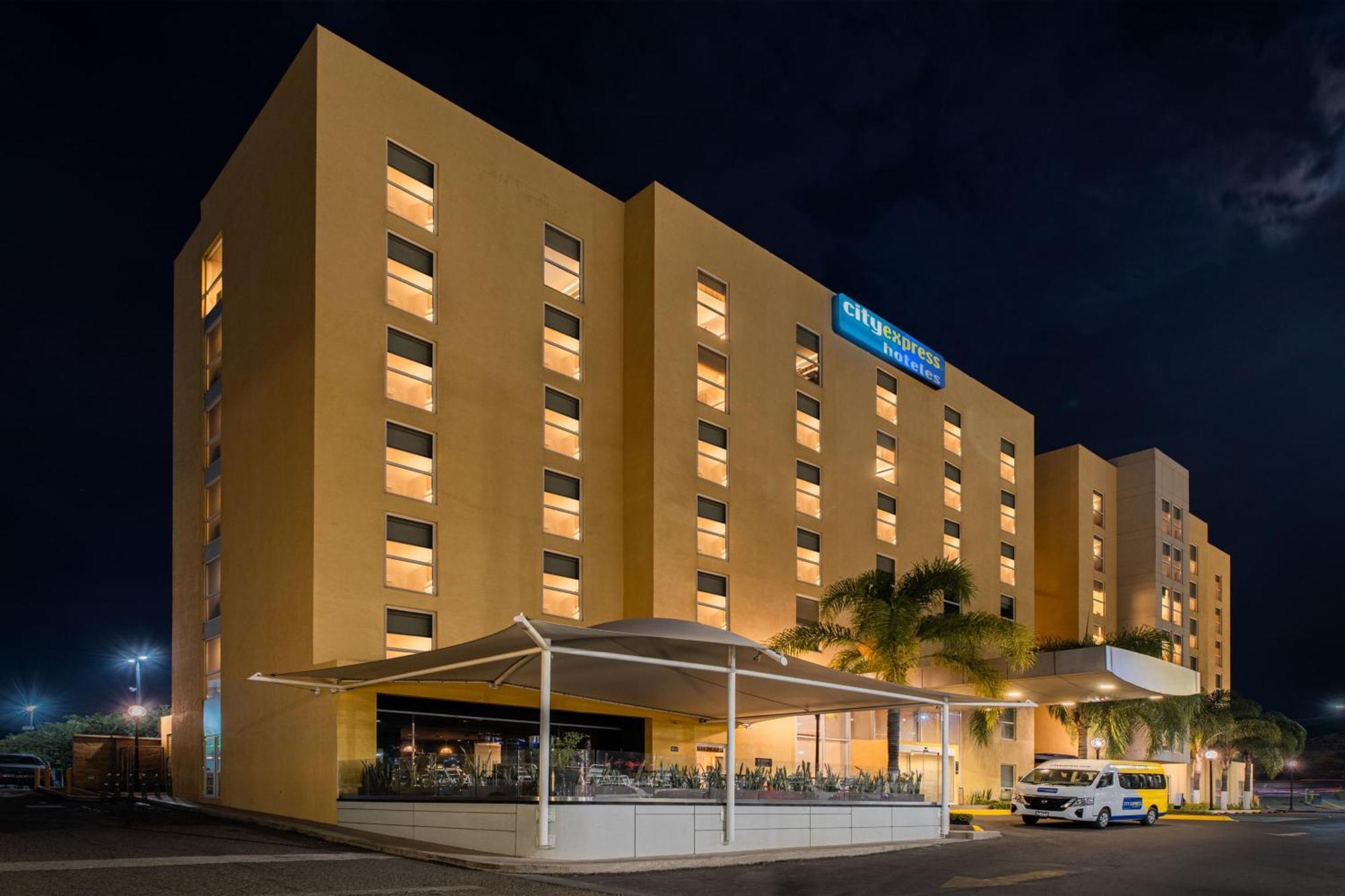 City Express By Marriott Queretaro Jurica Exterior photo